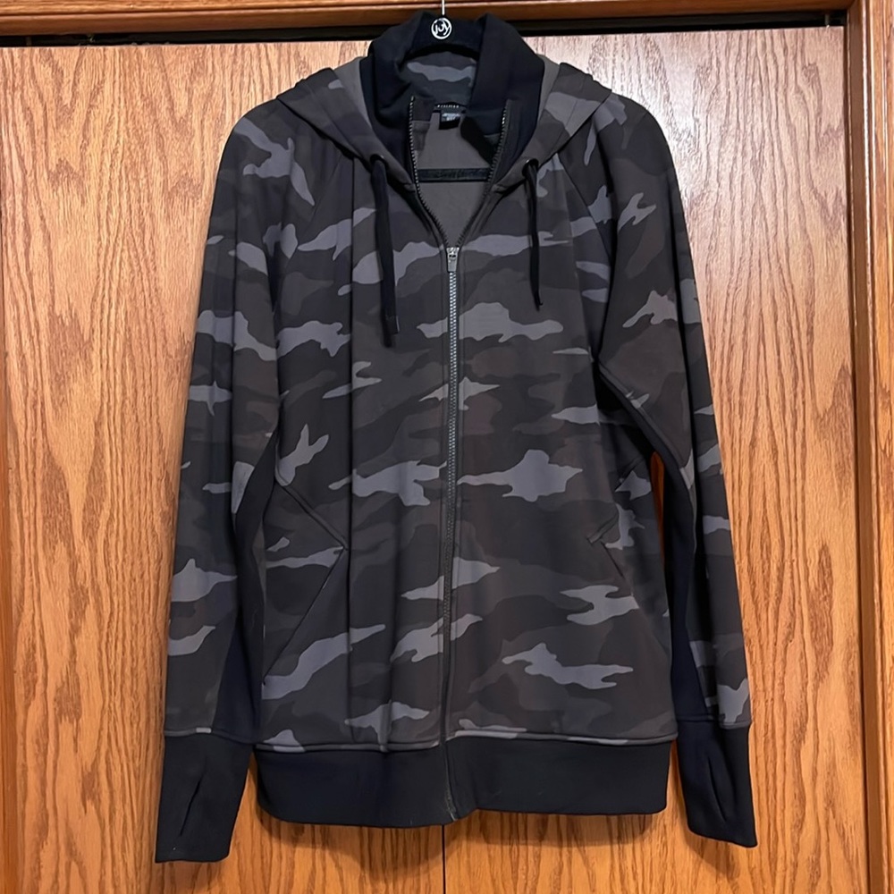 NWOT Athleta Triumph Full-Zip Hoodie